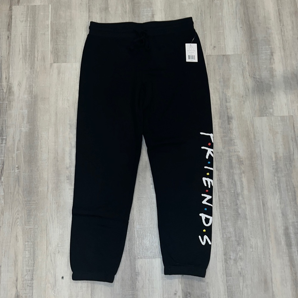 f.r.i.e.n.d.s black joggers